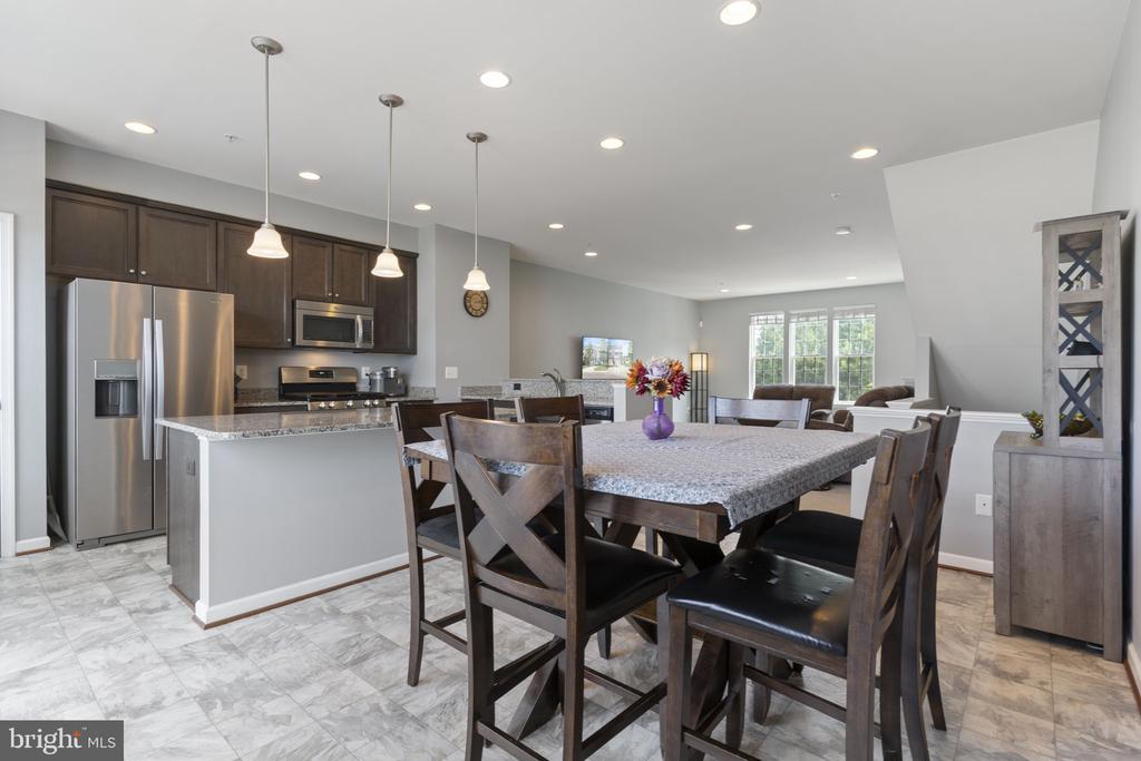 23159 FOXGLOVE WAY