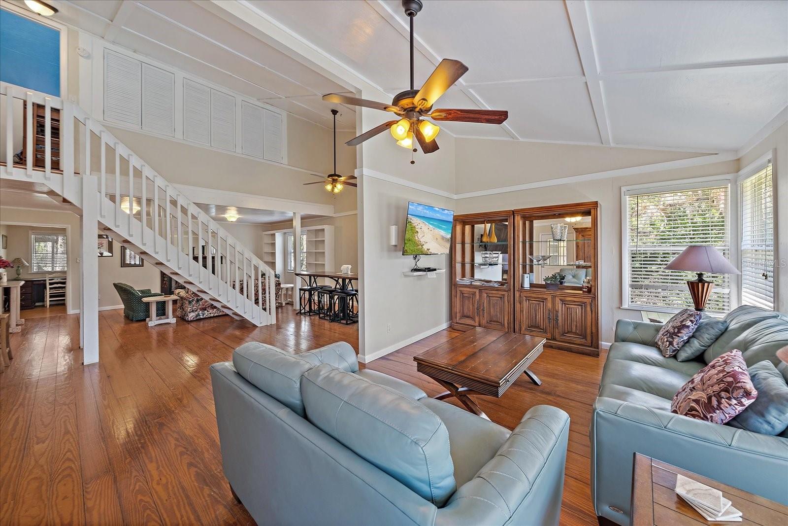 8280 IBIS ST