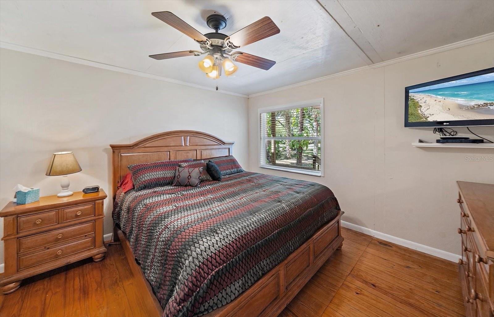 8280 IBIS ST