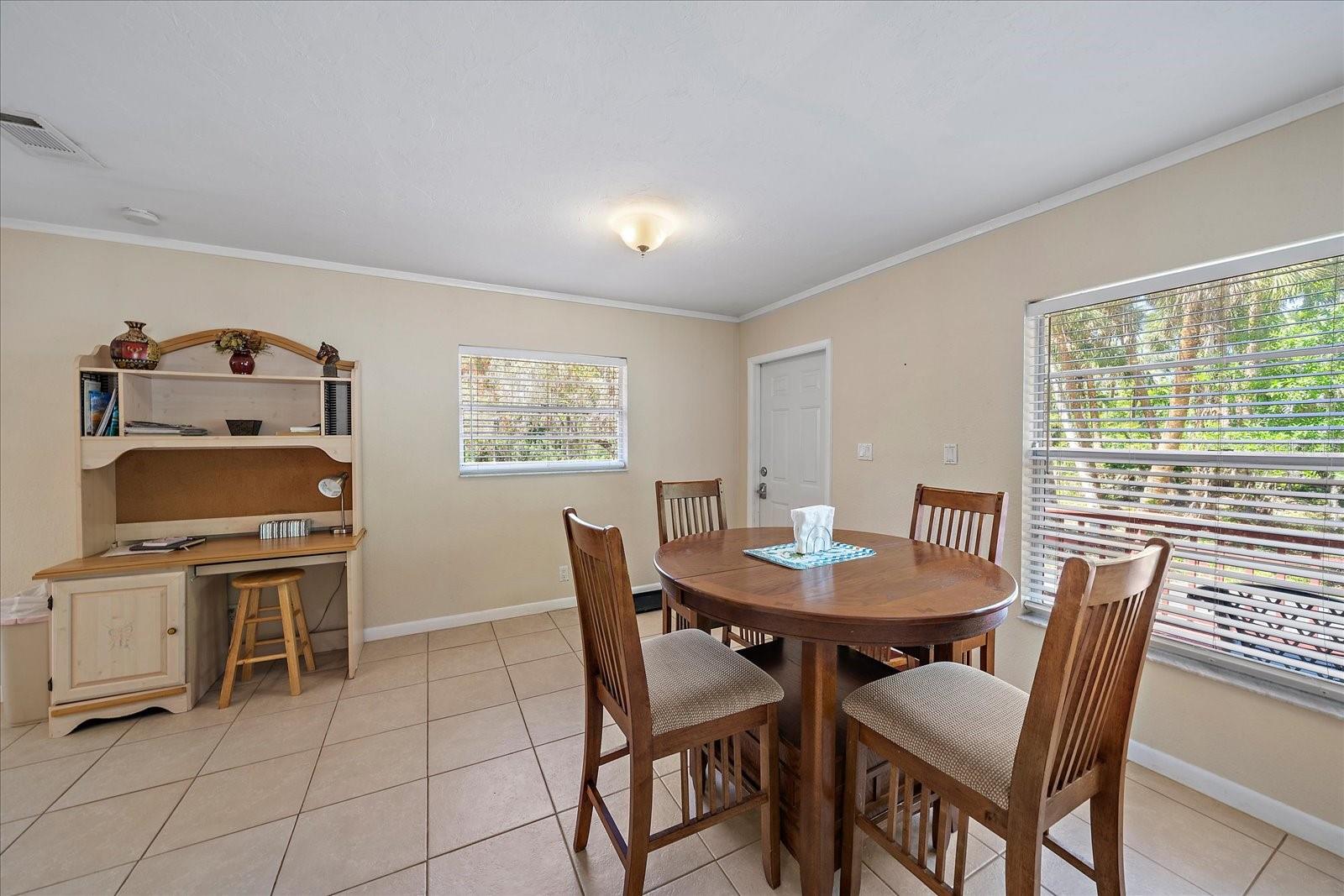 8280 IBIS ST