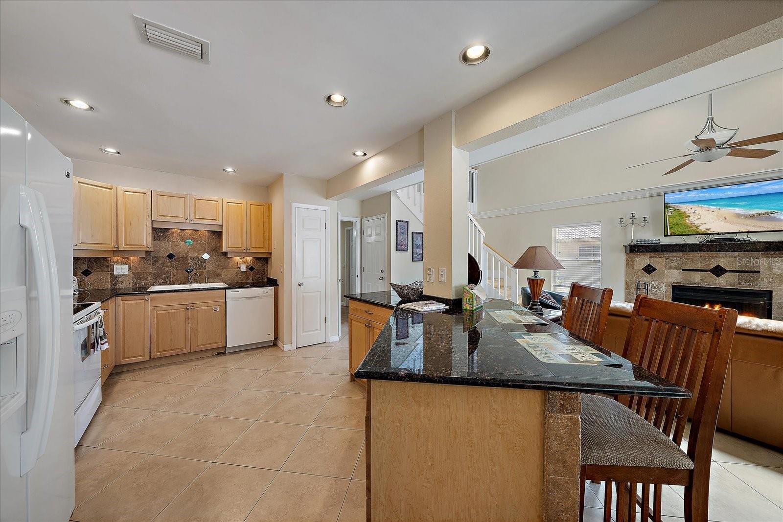 8280 IBIS ST