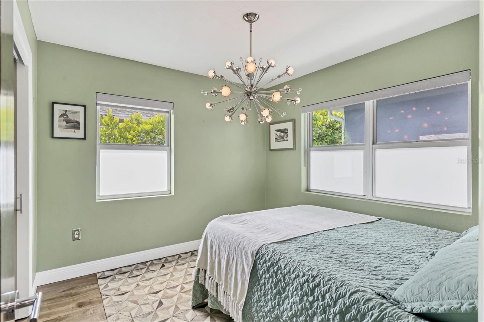 2154 BOUGAINVILLEA ST