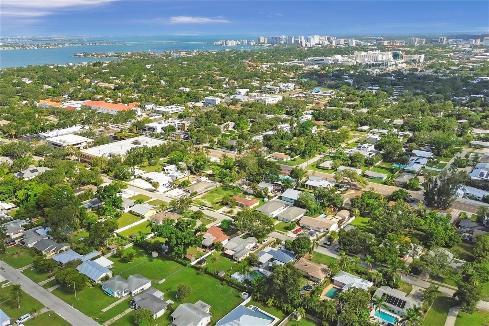 2154 BOUGAINVILLEA ST