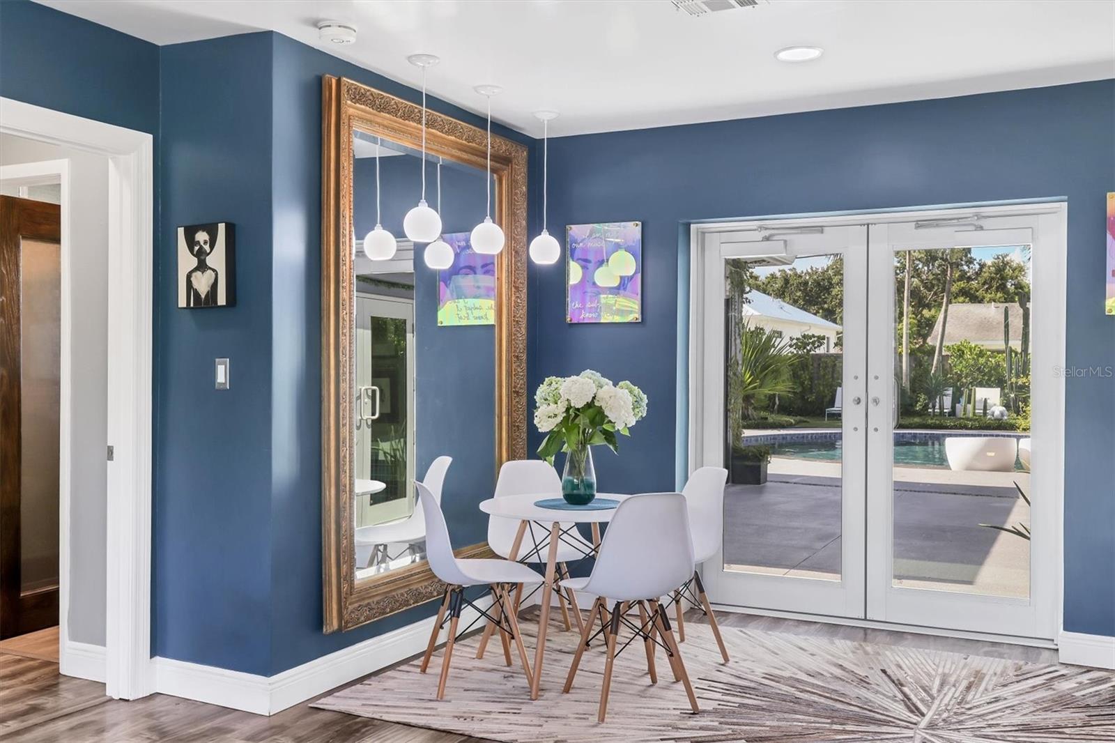 2154 BOUGAINVILLEA ST