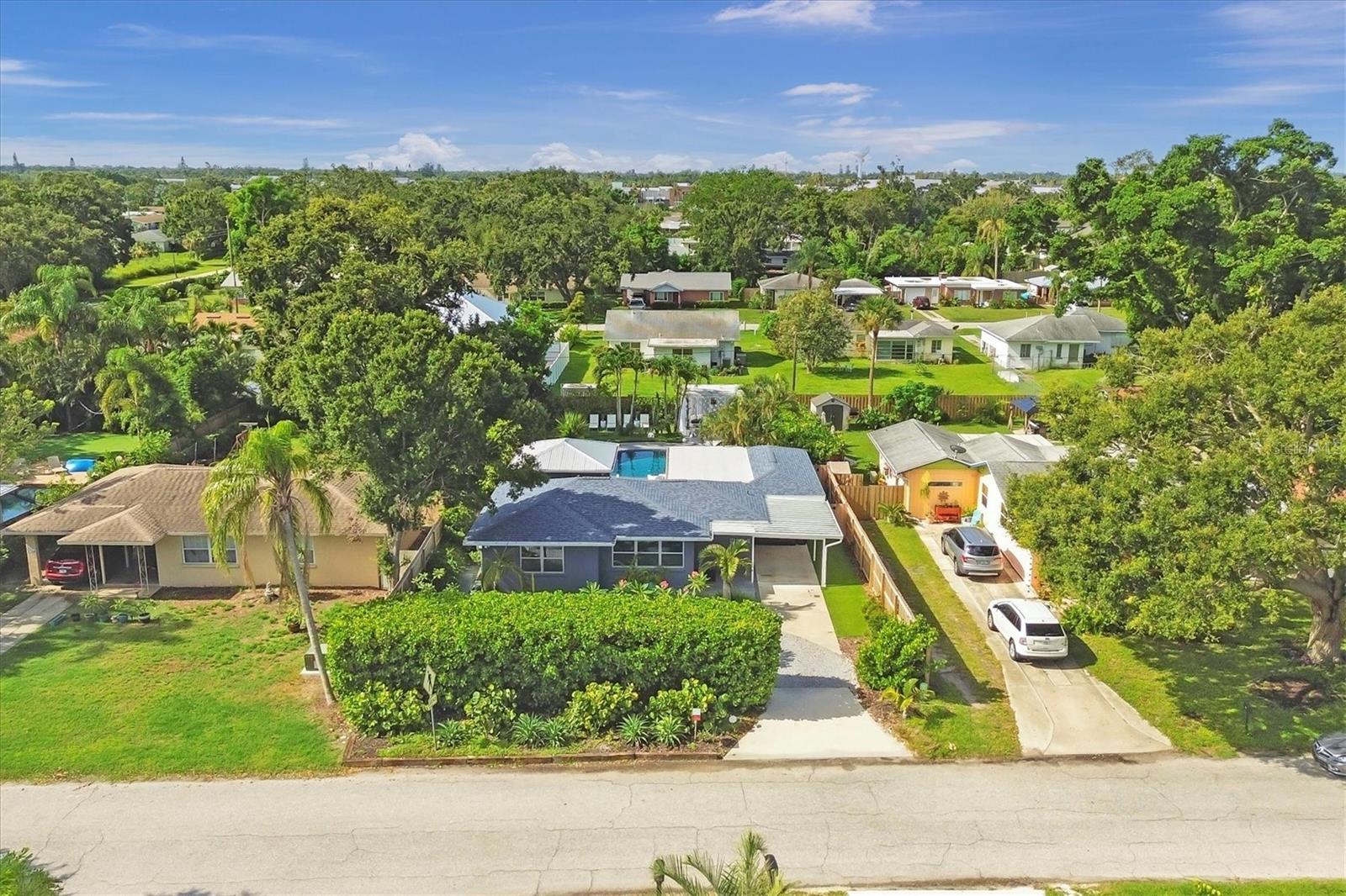 2154 BOUGAINVILLEA ST