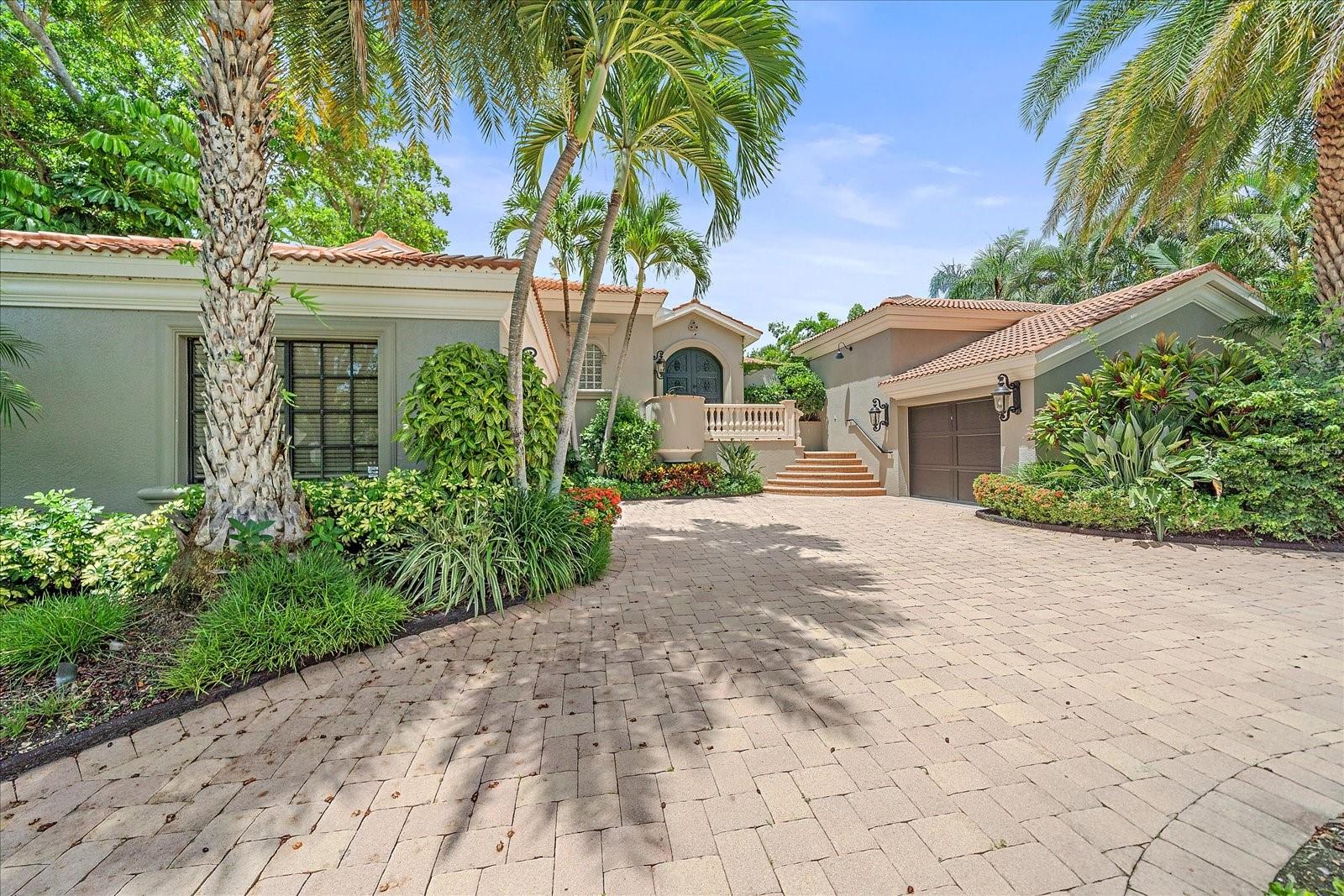1547 SANDPIPER LN