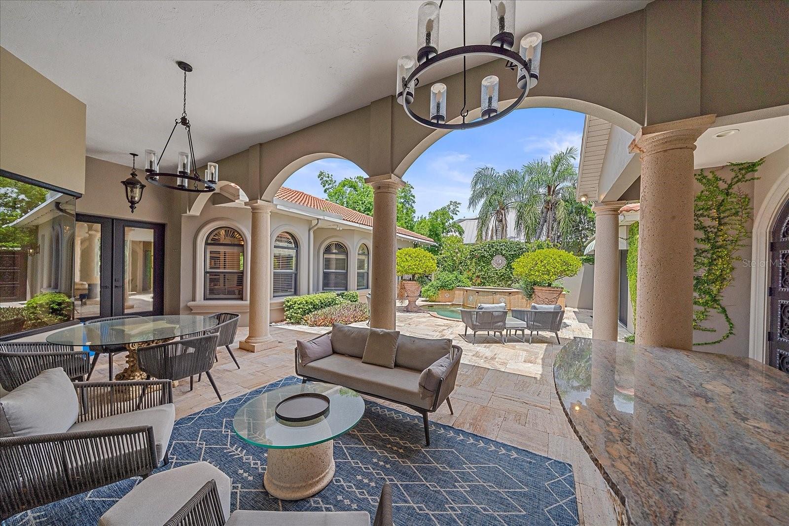 1547 SANDPIPER LN