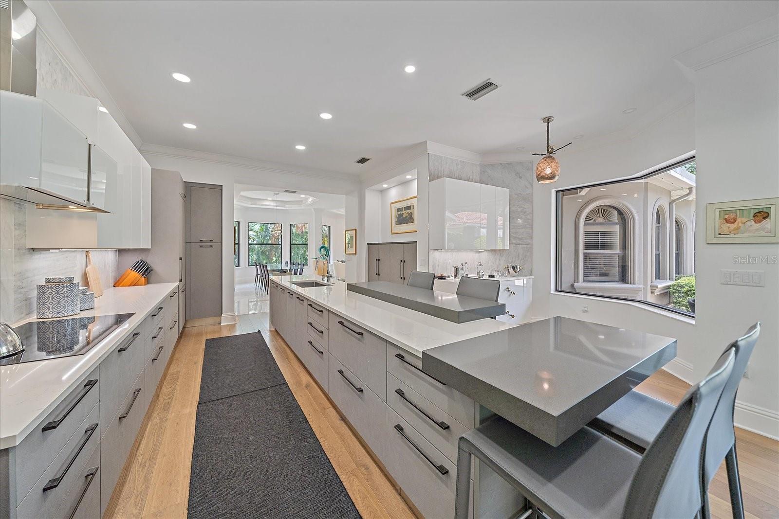 1547 SANDPIPER LN
