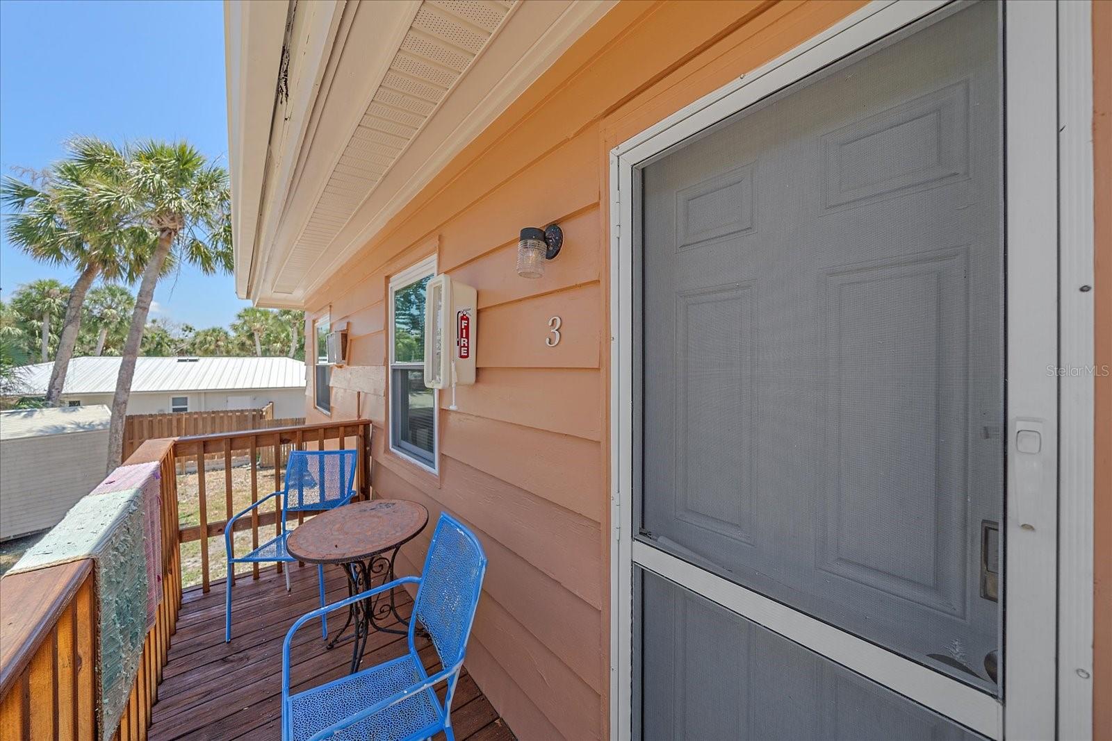 4859 COMMONWEALTH DR