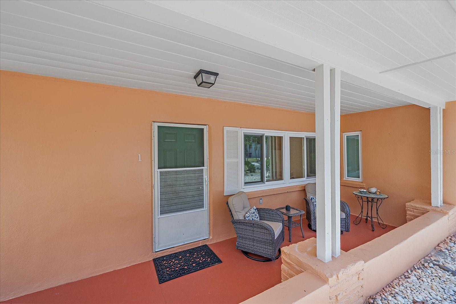 4859 COMMONWEALTH DR