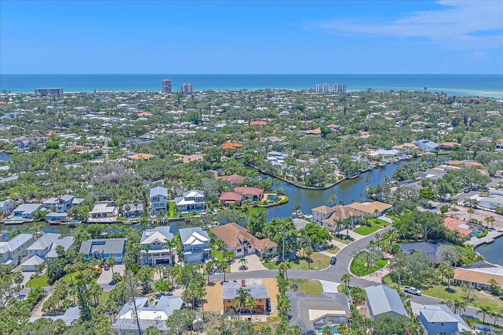 4859 COMMONWEALTH DR