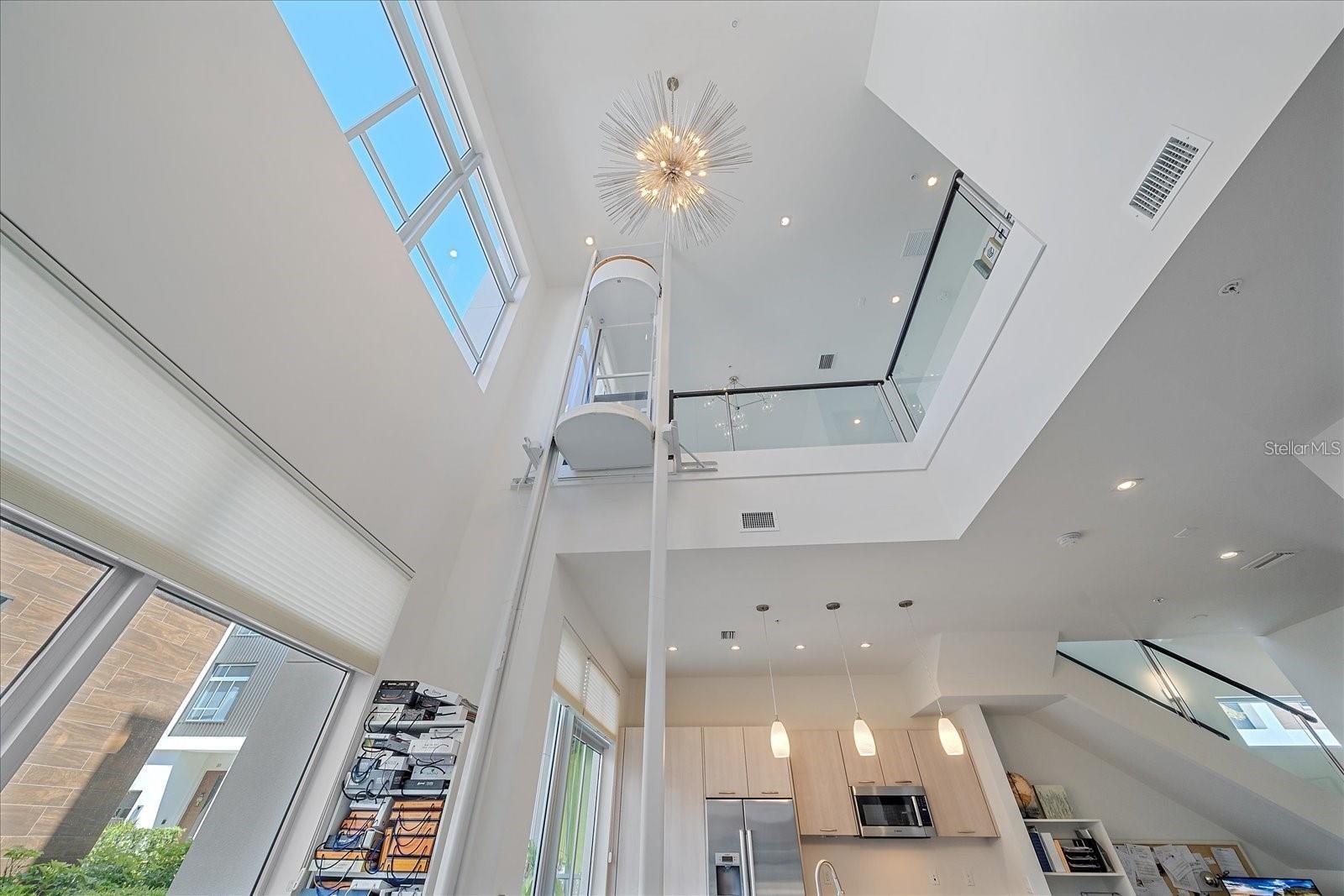 232 COSMOPOLITAN CT
