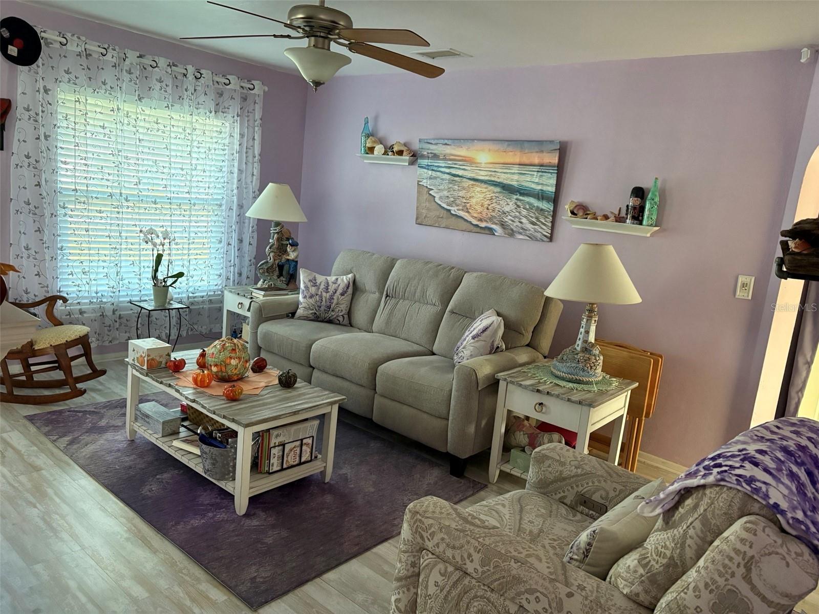 1331 S ALLENDALE AVE