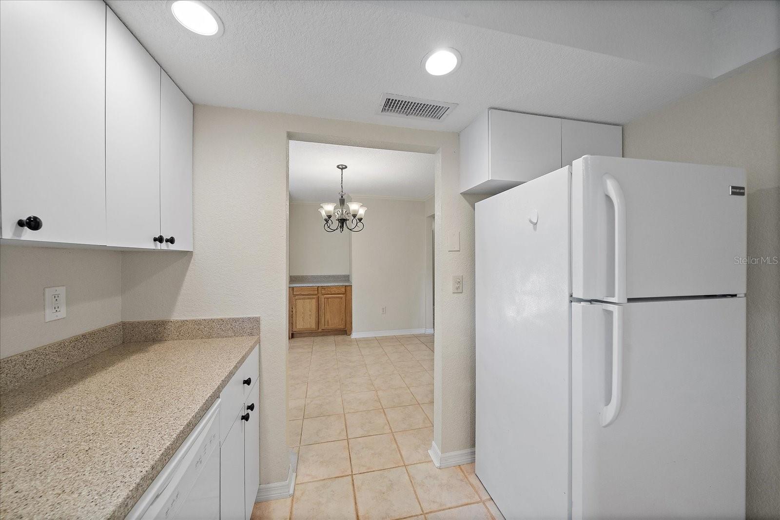 1349 GRAND BLVD #1006