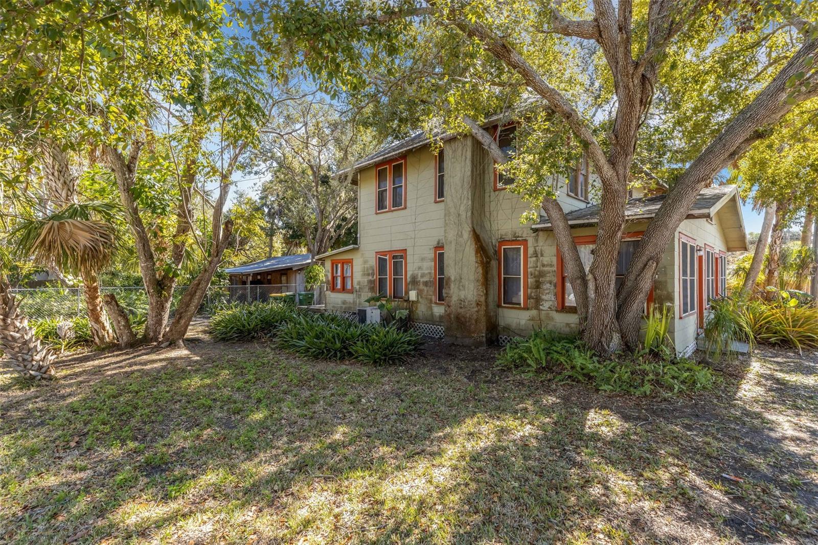 4122 OLD BRADENTON RD