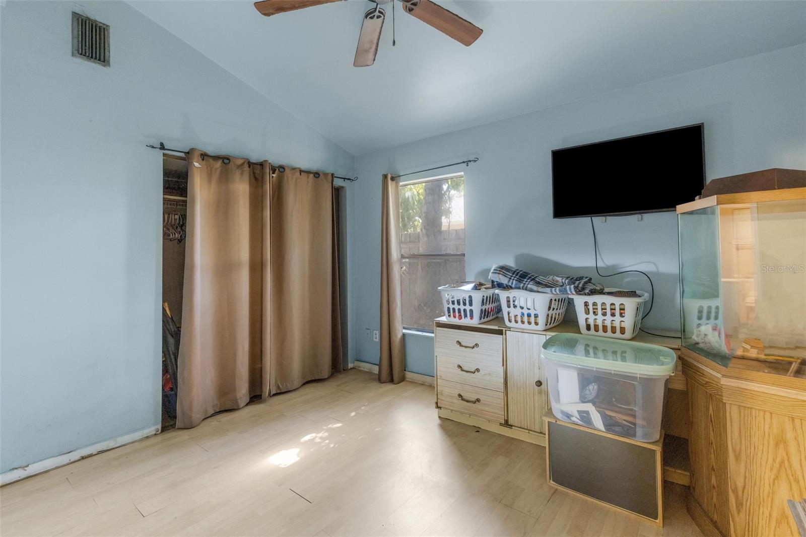 4122 OLD BRADENTON RD