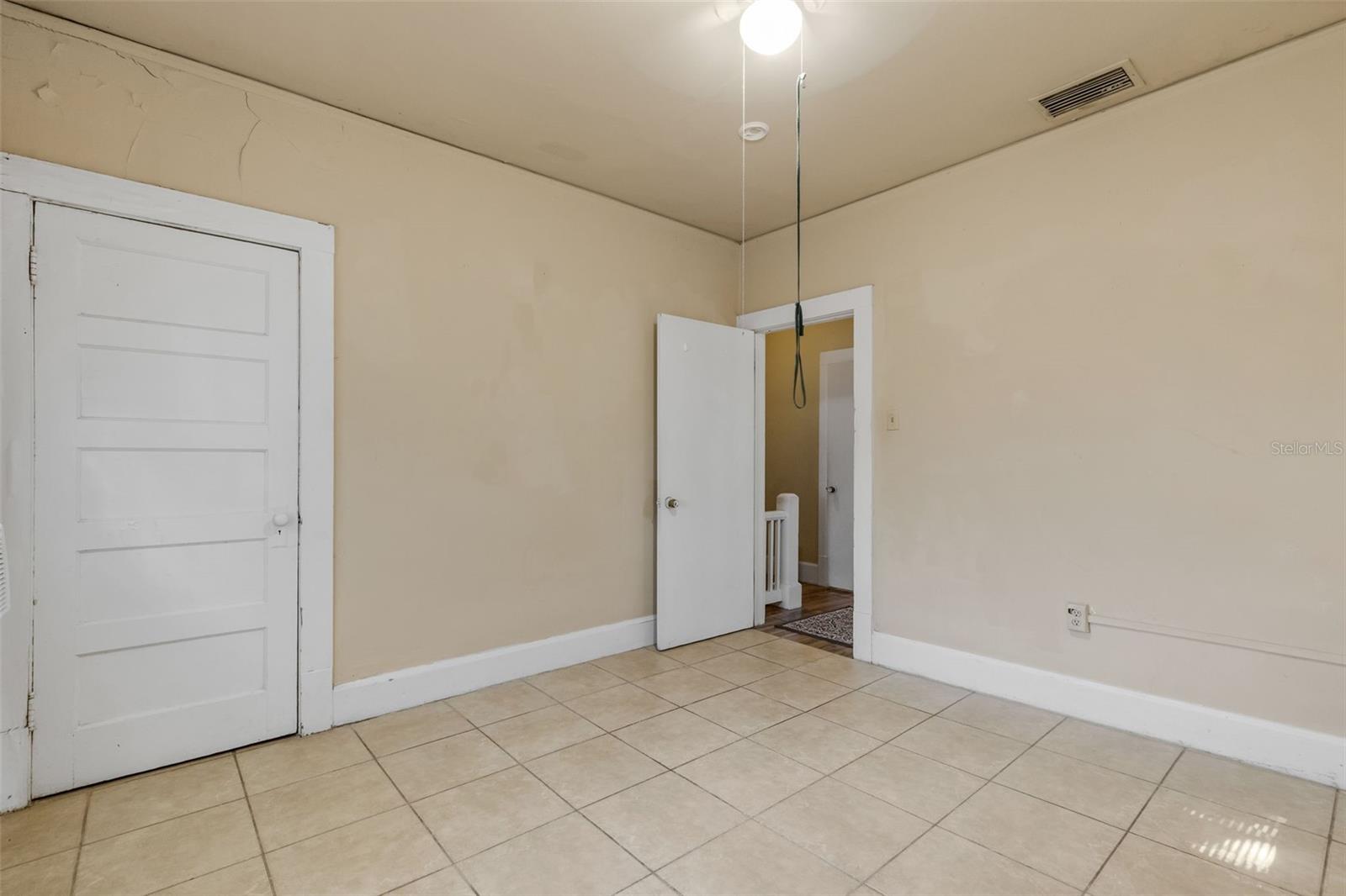 4122 OLD BRADENTON RD