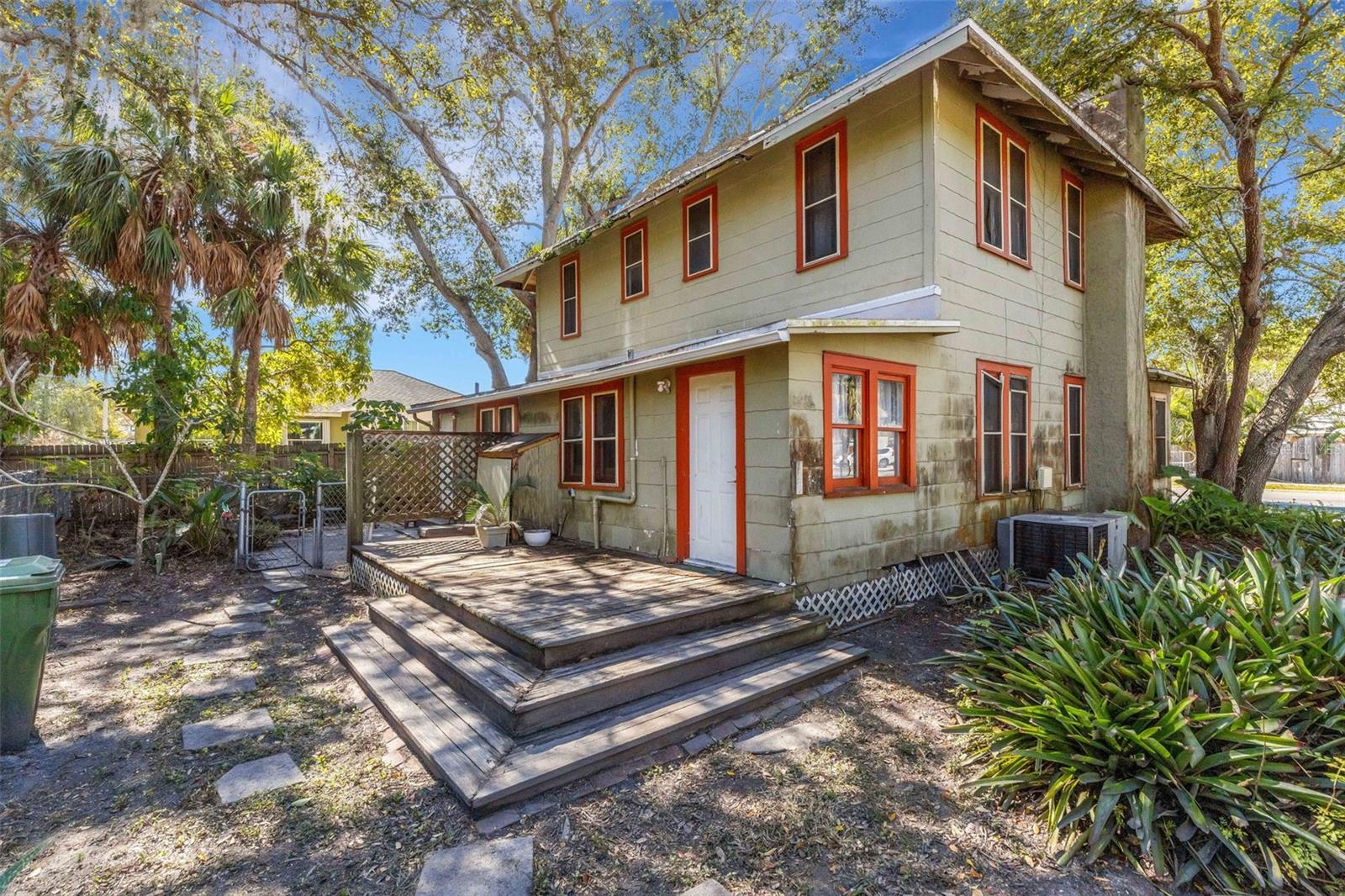 4122 OLD BRADENTON RD