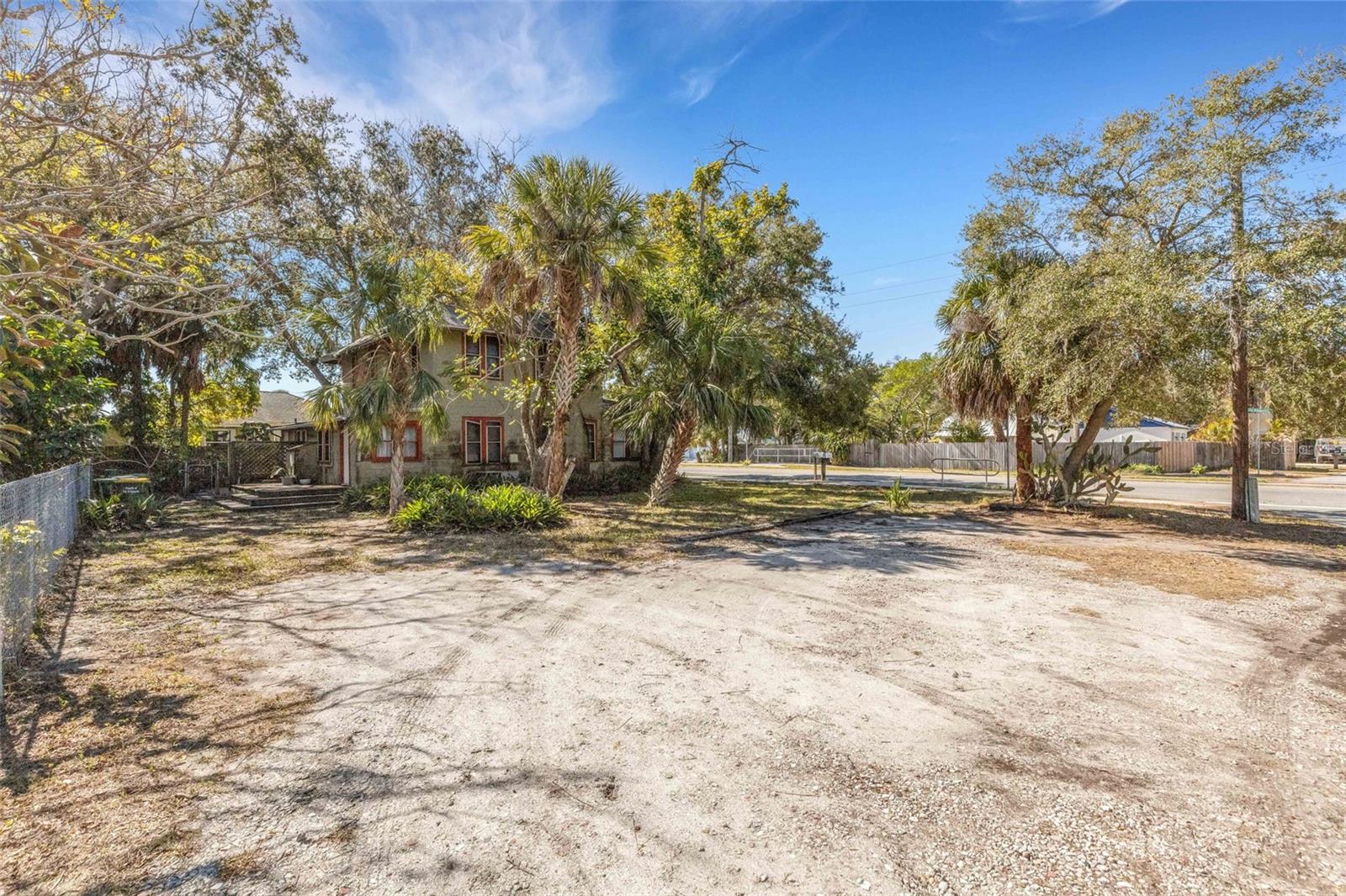 4122 OLD BRADENTON RD