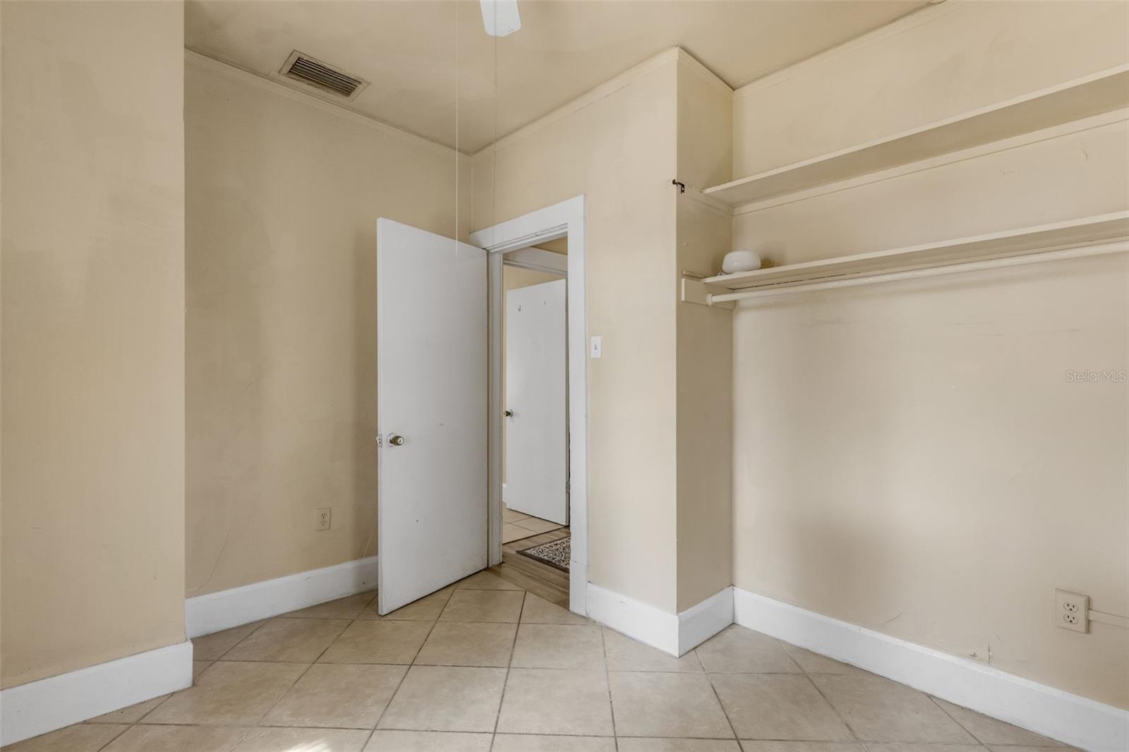 4122 OLD BRADENTON RD