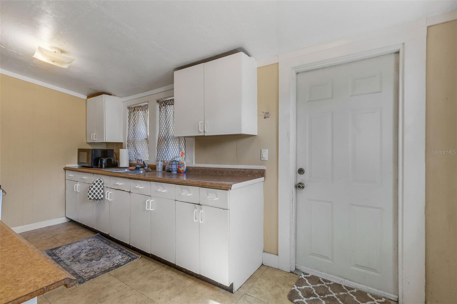 4122 OLD BRADENTON RD