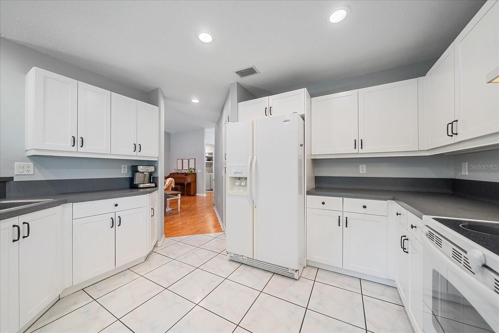 7101 JAVA DR