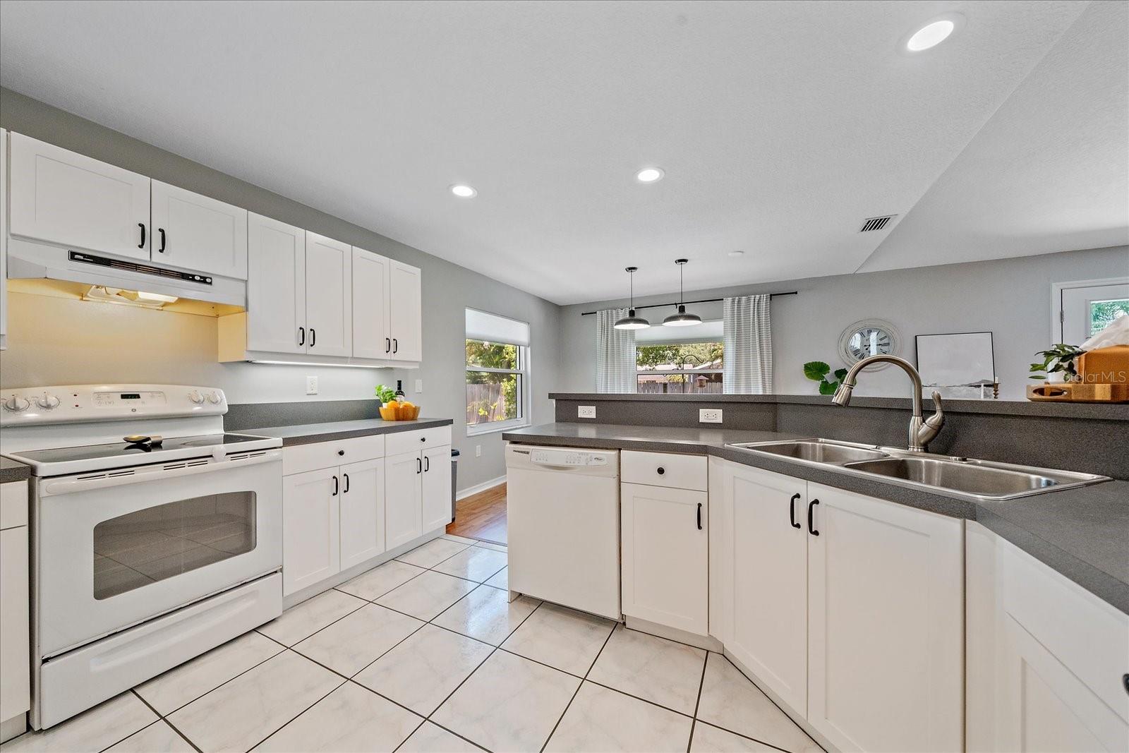 7101 JAVA DR