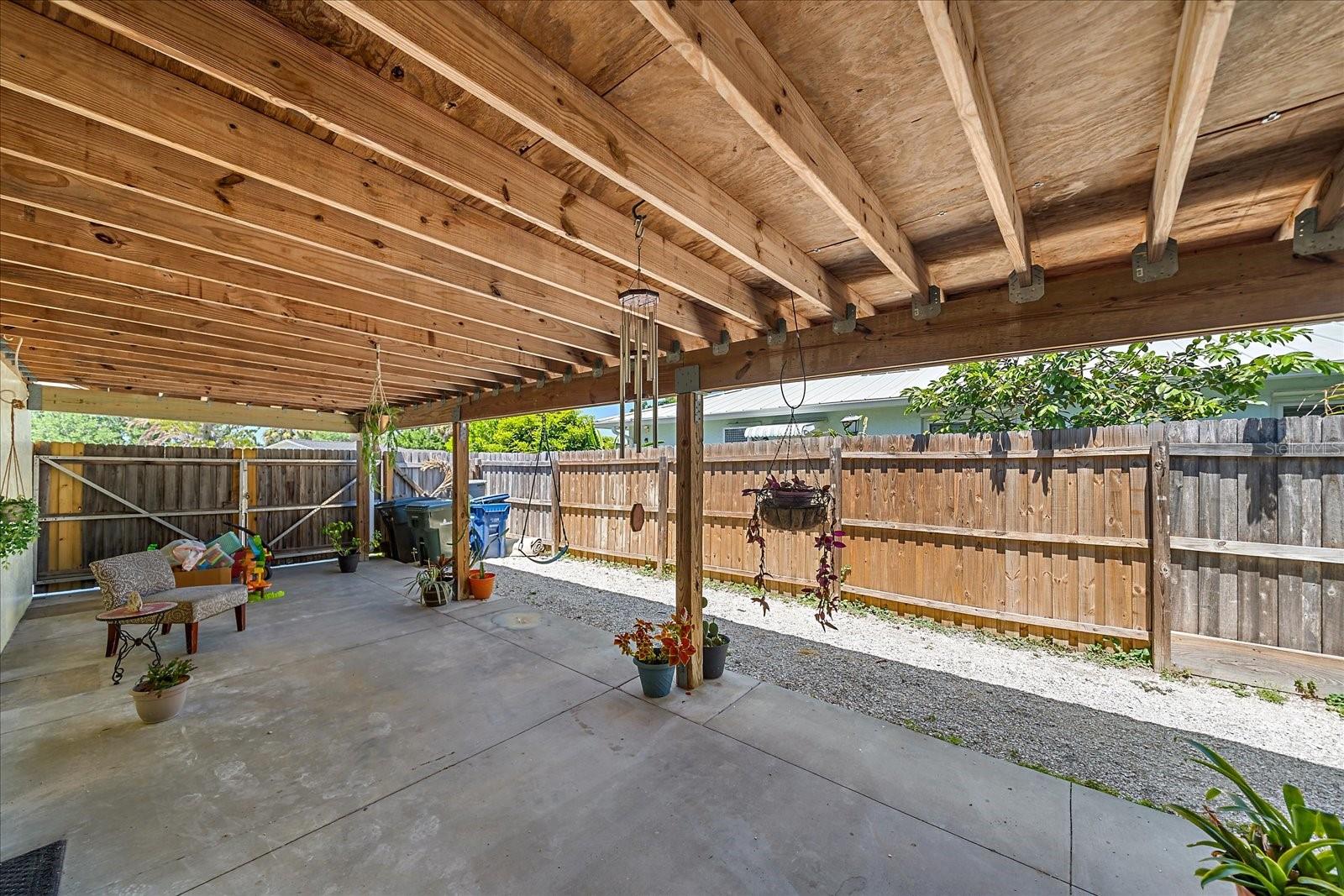 3247 WOODMONT DR