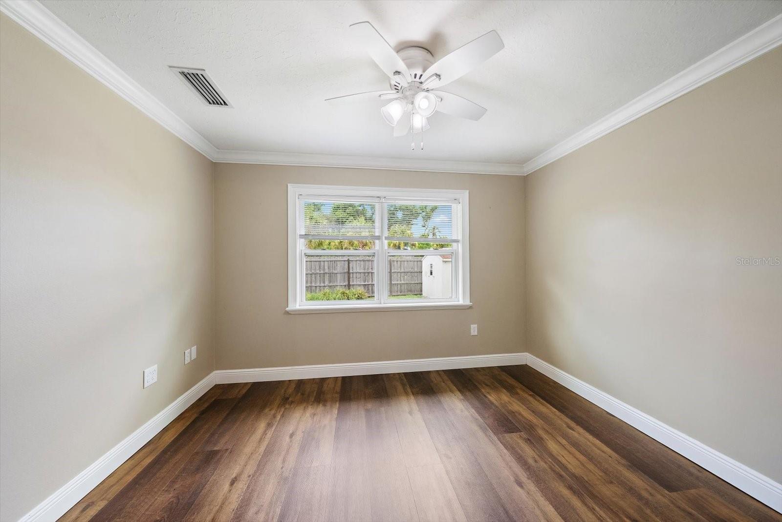 4378 MEADOWLAND CIR