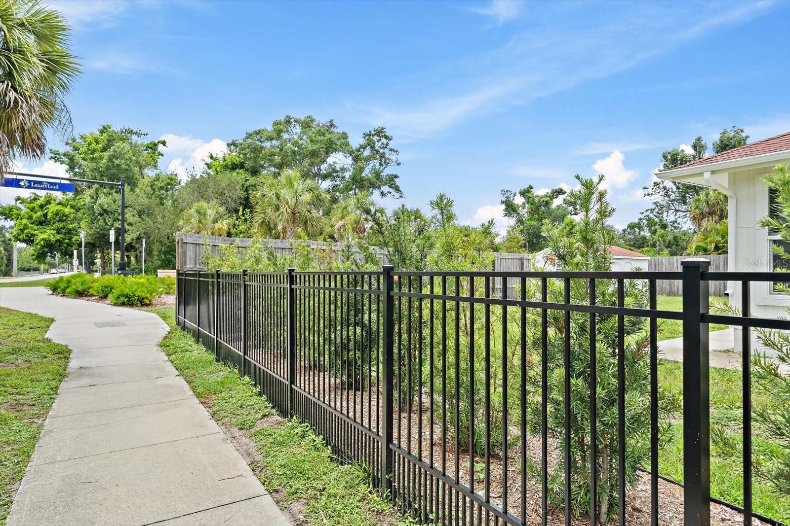 4378 MEADOWLAND CIR