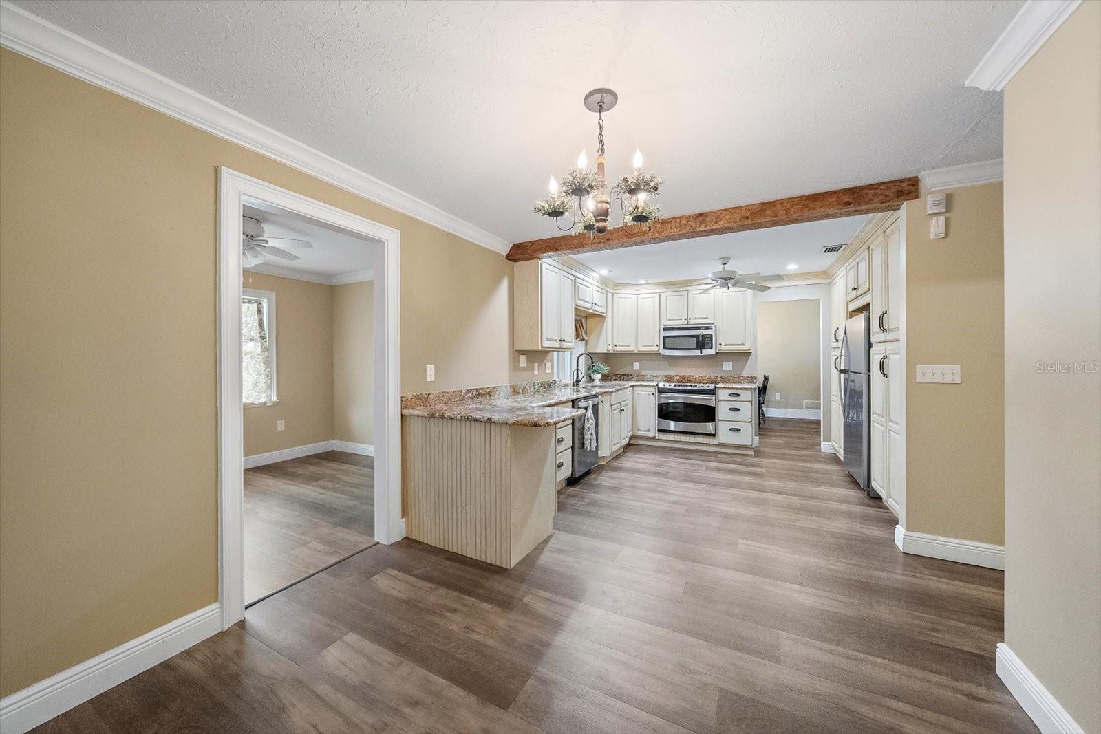 4378 MEADOWLAND CIR