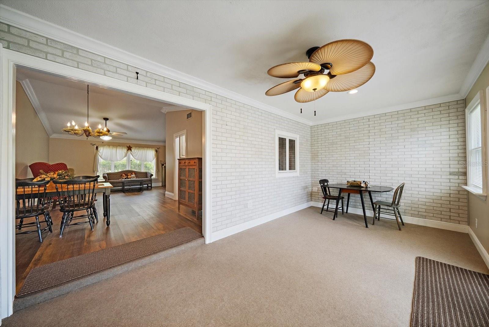 4378 MEADOWLAND CIR