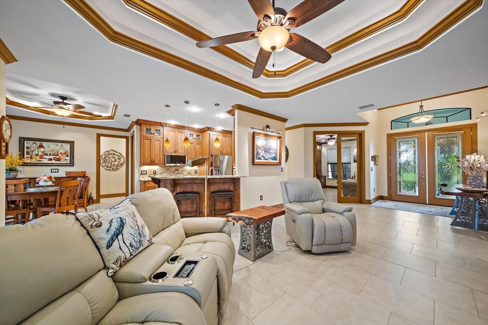 15172 LEIPZIG CIR