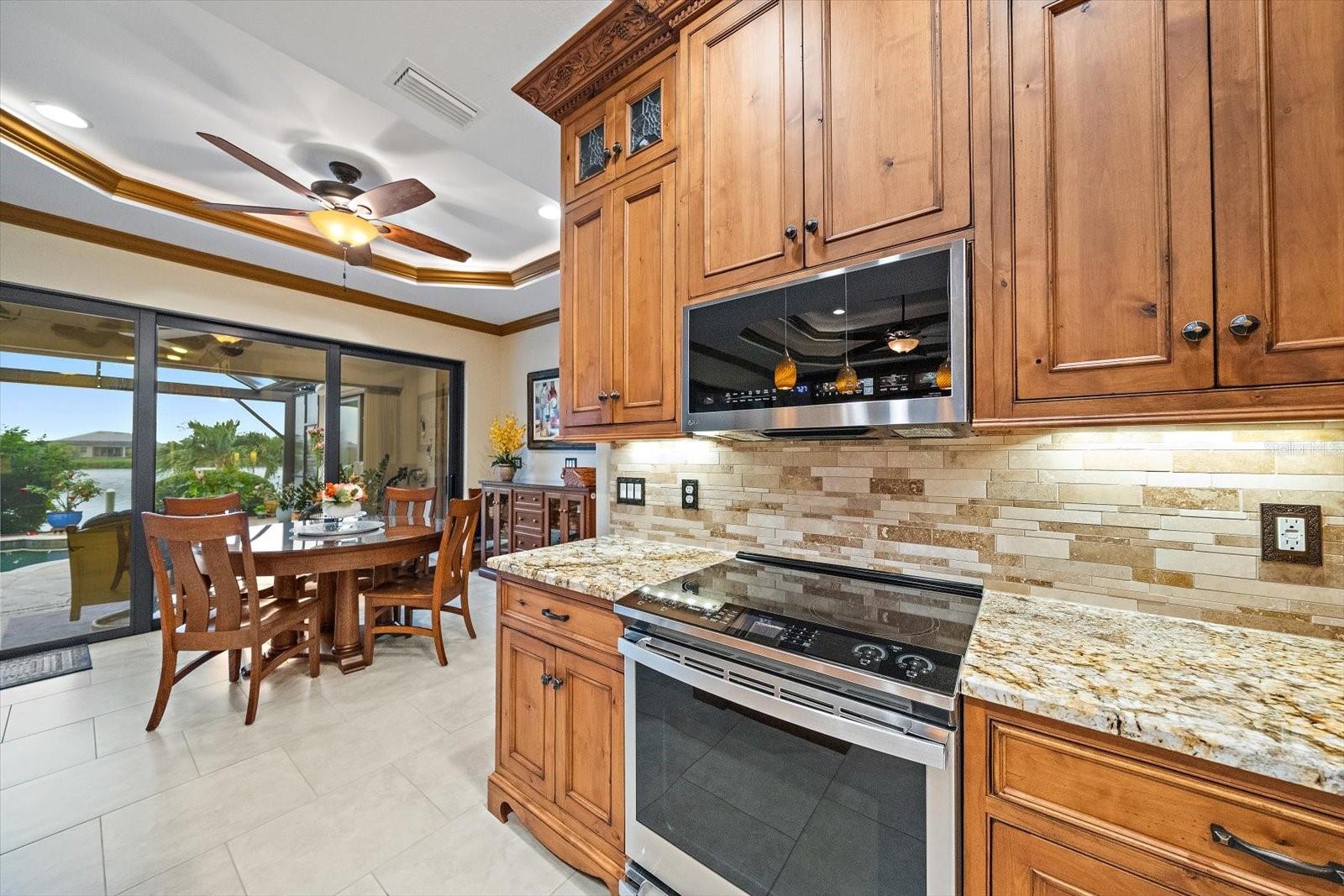 15172 LEIPZIG CIR