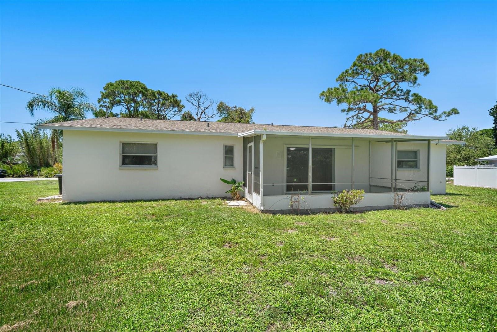 987 QUEEN RD