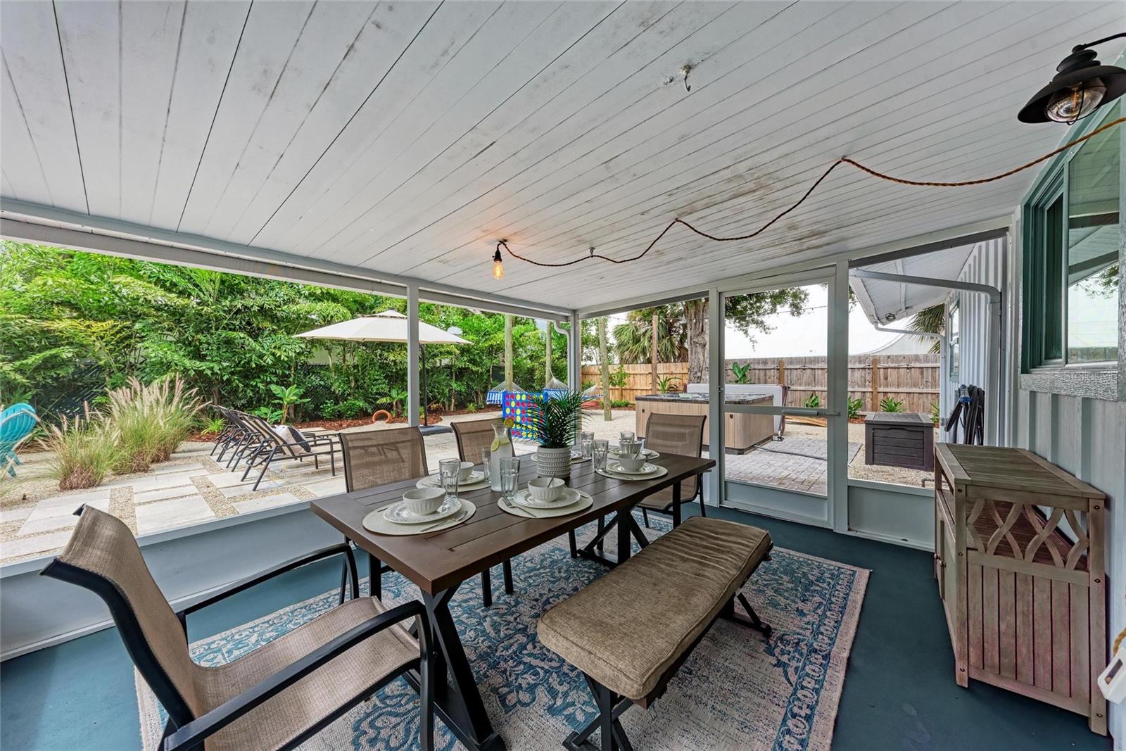 2304 BAHIA VISTA ST