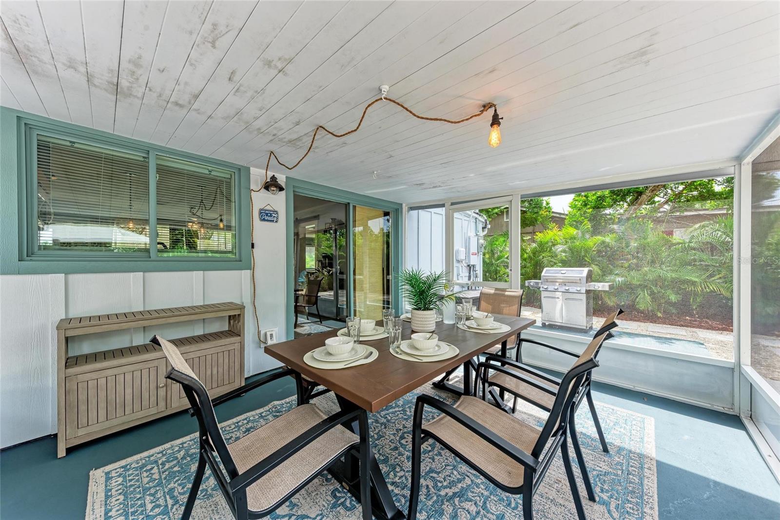 2304 BAHIA VISTA ST