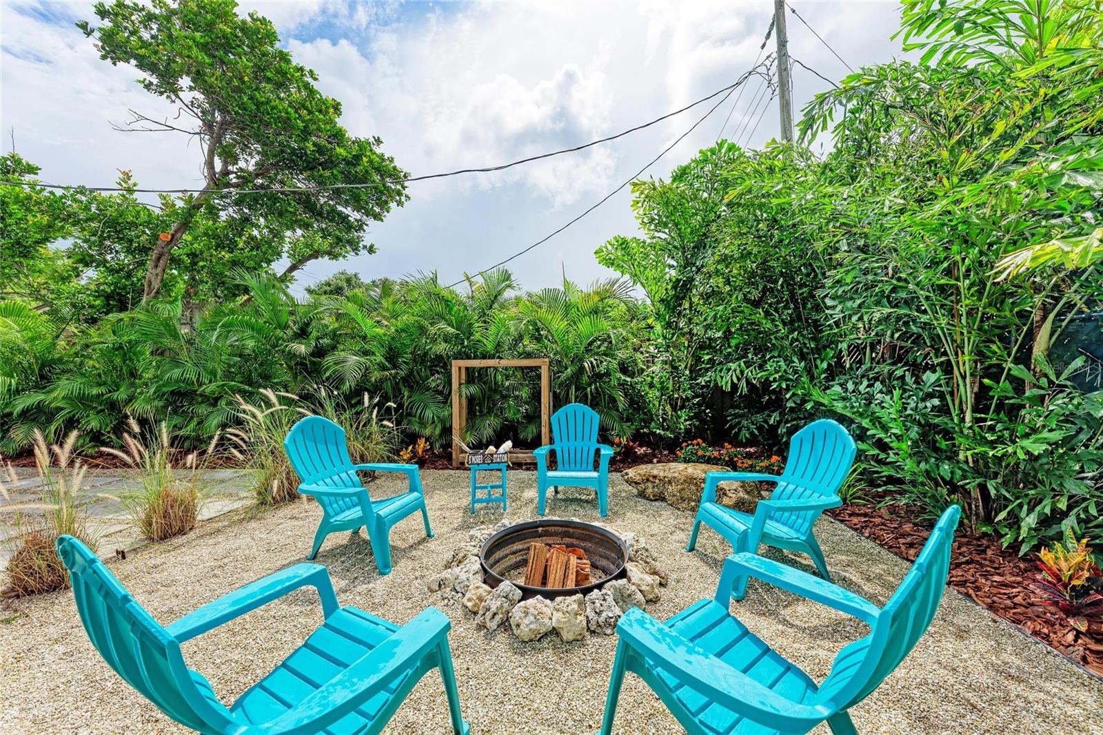 2304 BAHIA VISTA ST