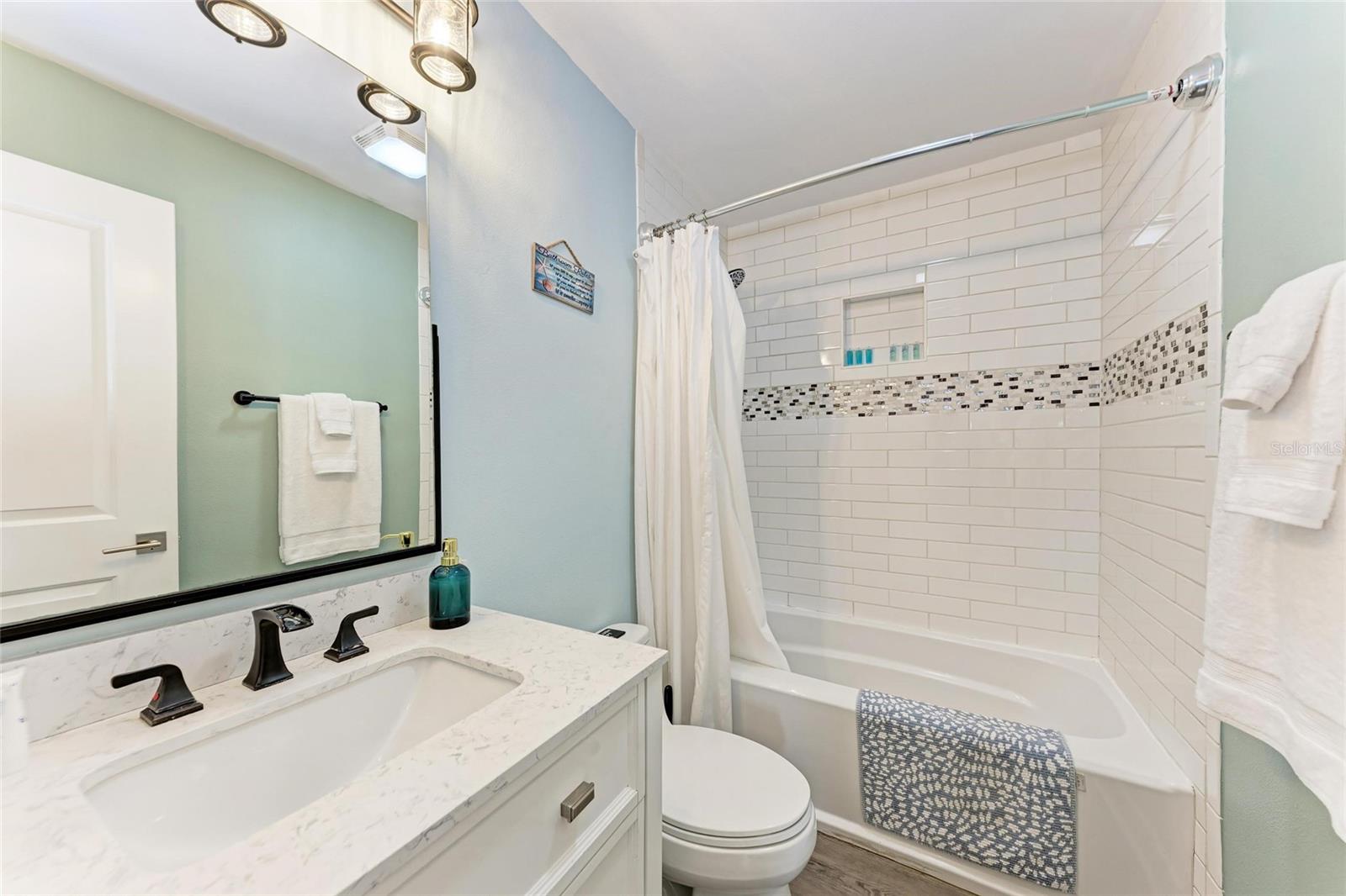 2304 BAHIA VISTA ST