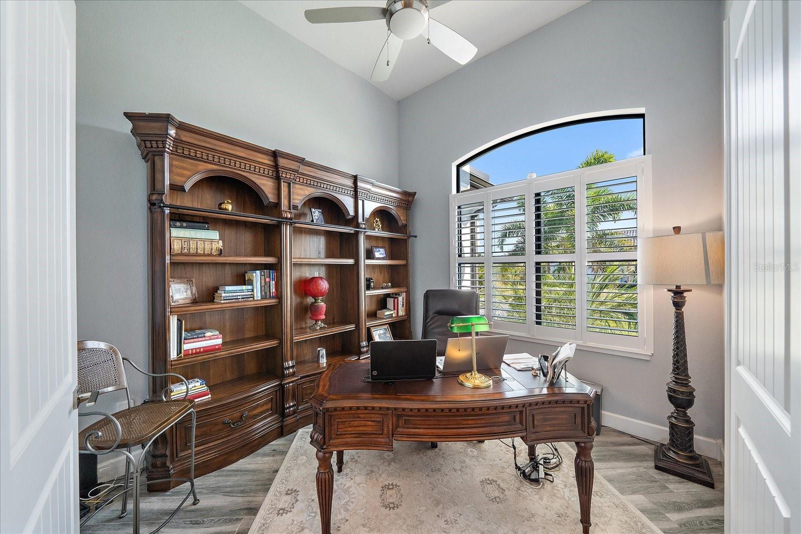 15691 MEACHAM CIR