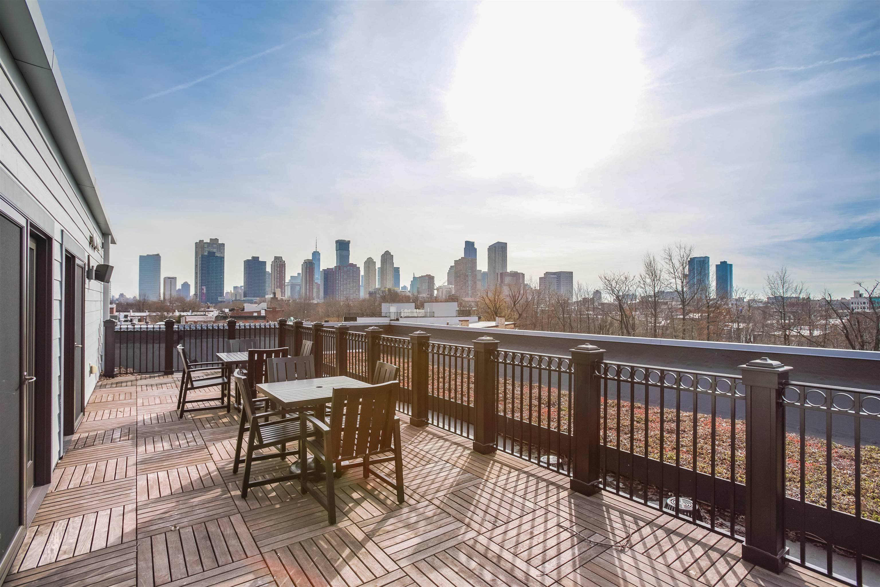 313 7TH ST Unit: 101