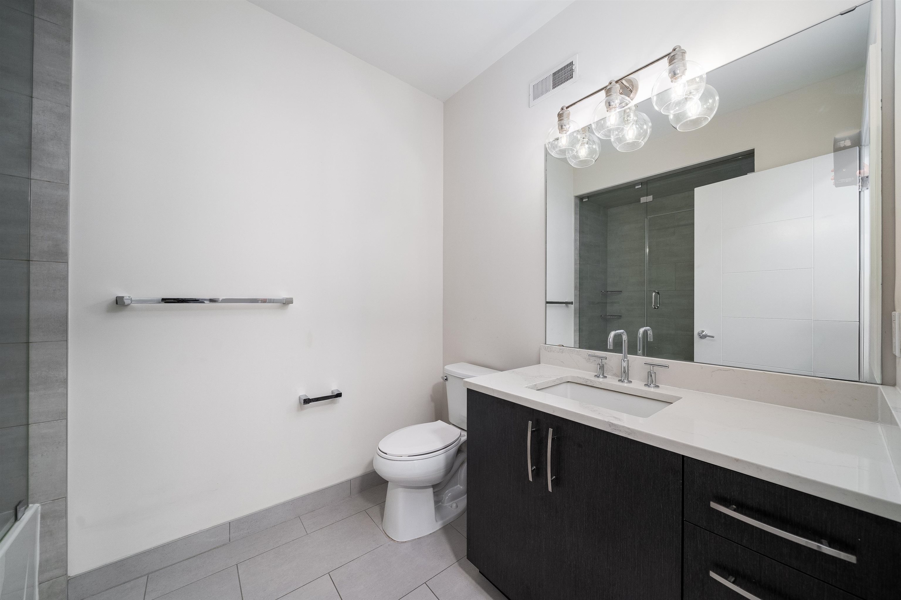 313 7TH ST Unit: 101