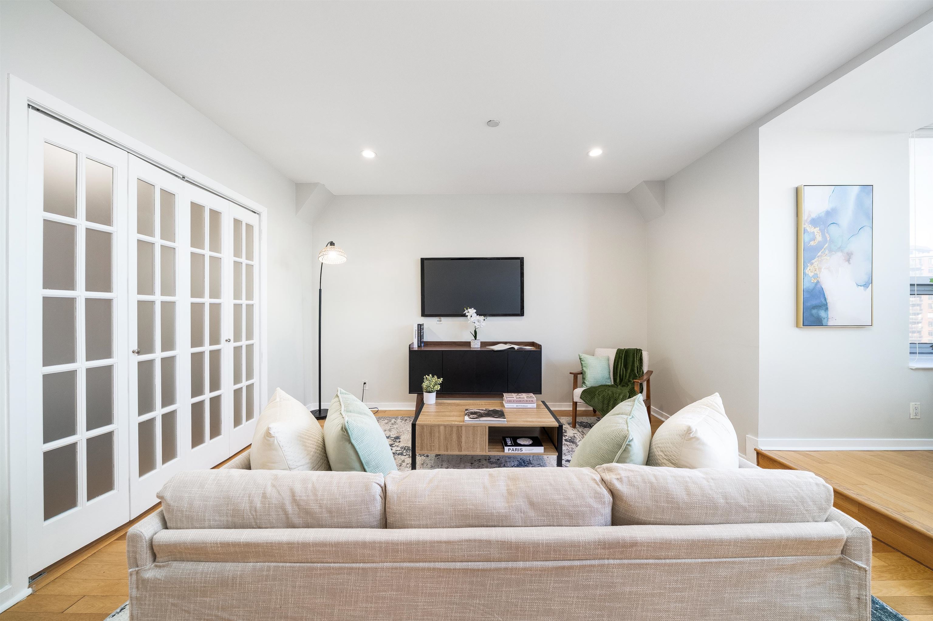 689 LUIS M MARIN BLVD Unit: 706