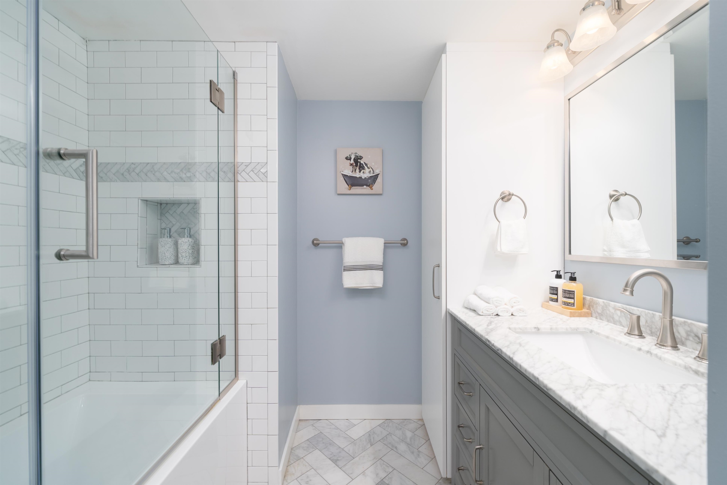 689 LUIS M MARIN BLVD Unit: 706