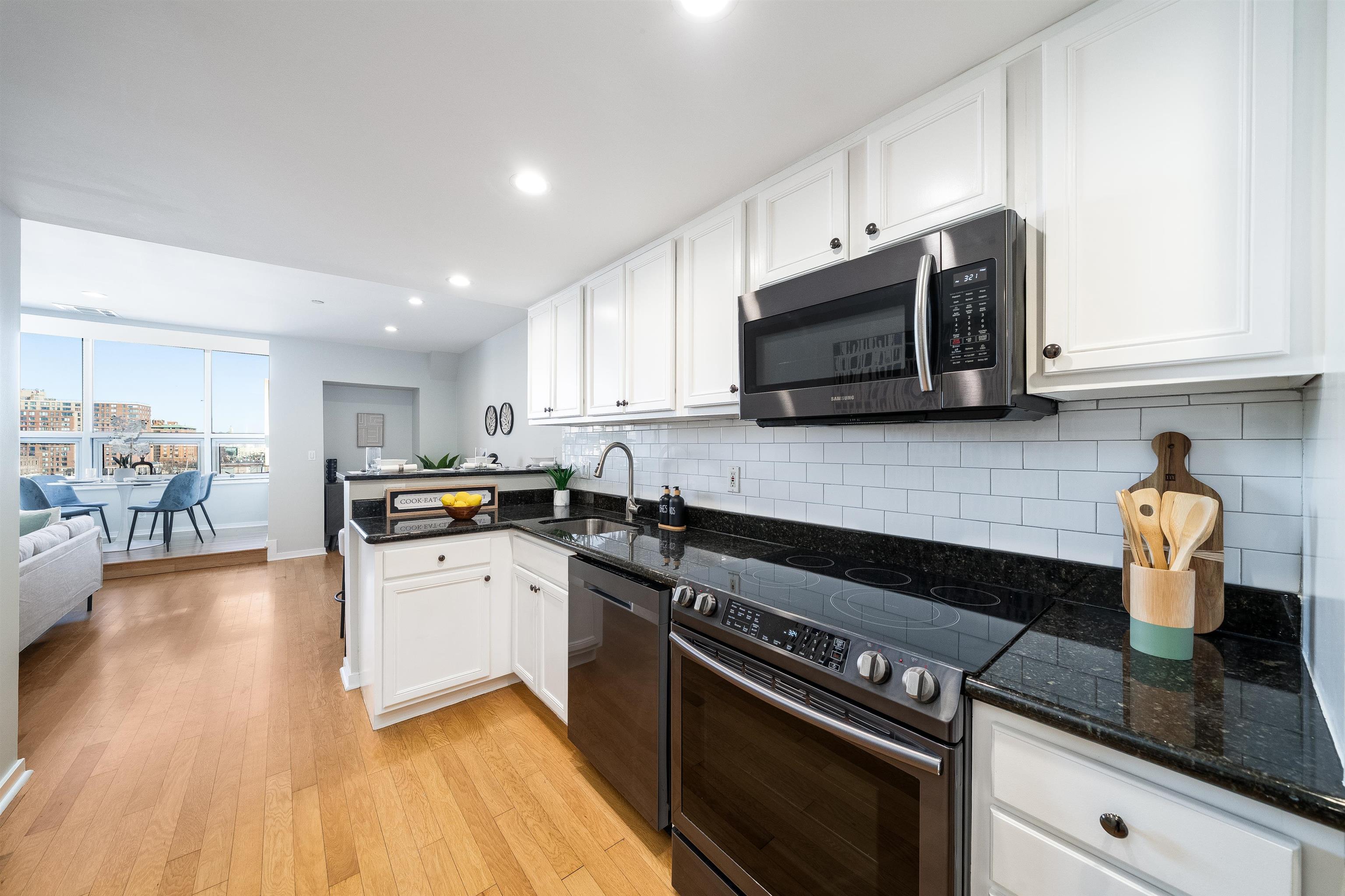 689 LUIS M MARIN BLVD Unit: 706