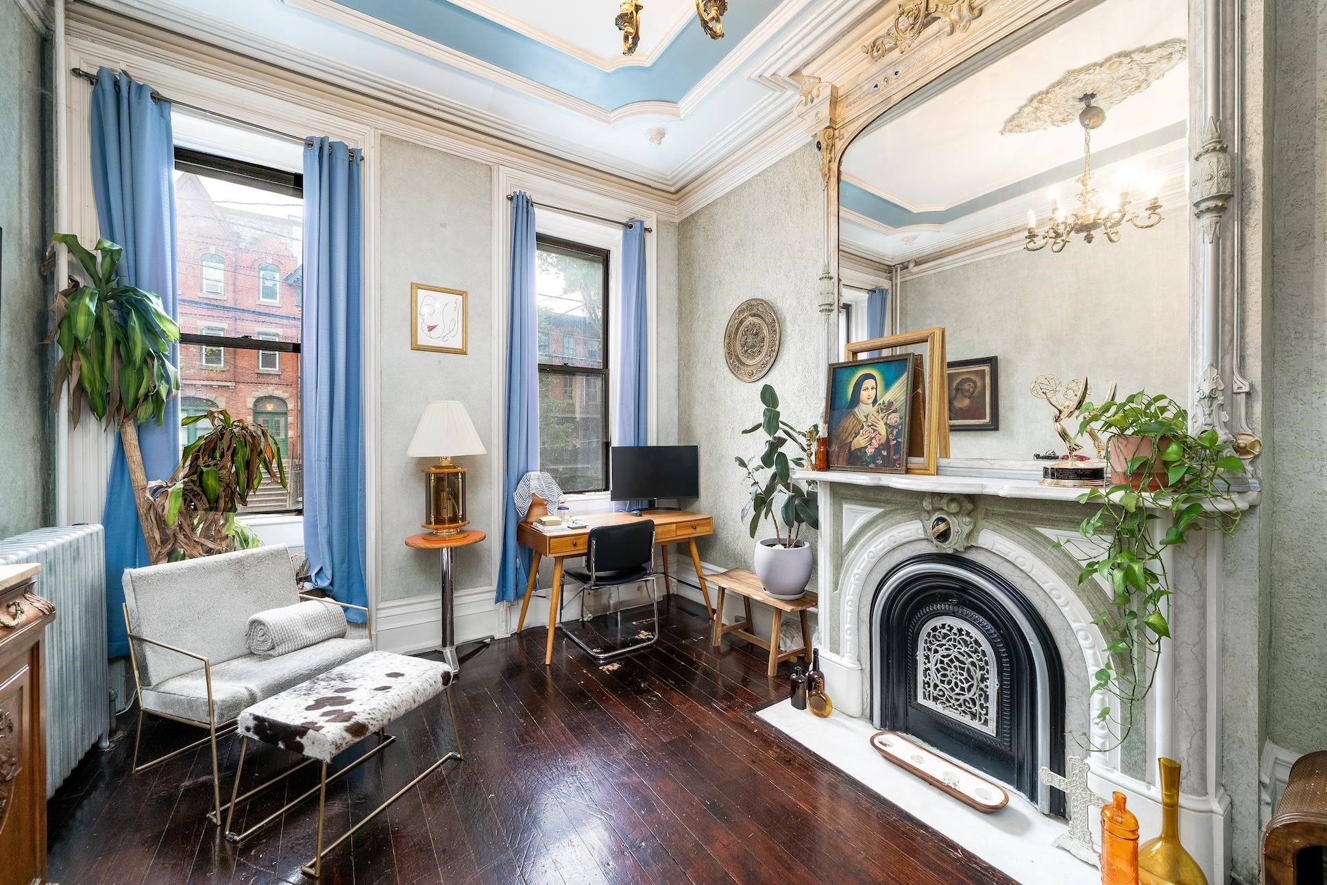 661 JERSEY AVE Unit: 2