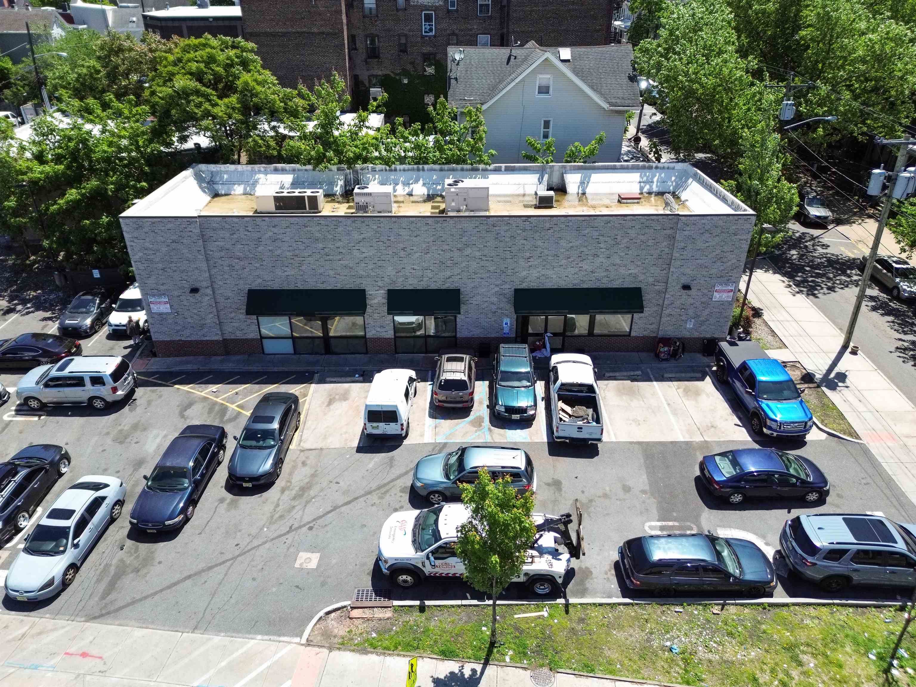 2380 KENNEDY BLVD