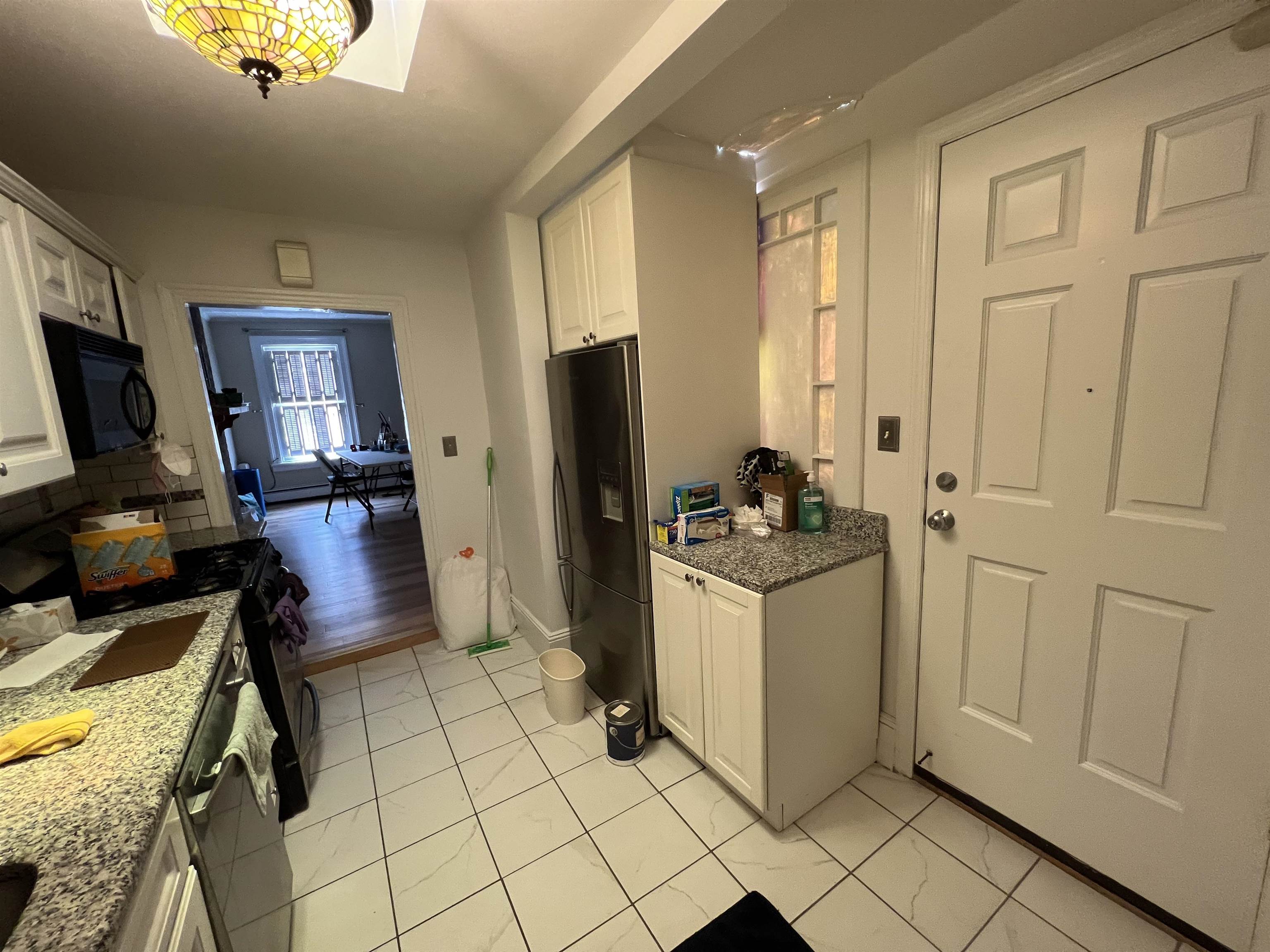 924 WILLOW AVE Unit: 3