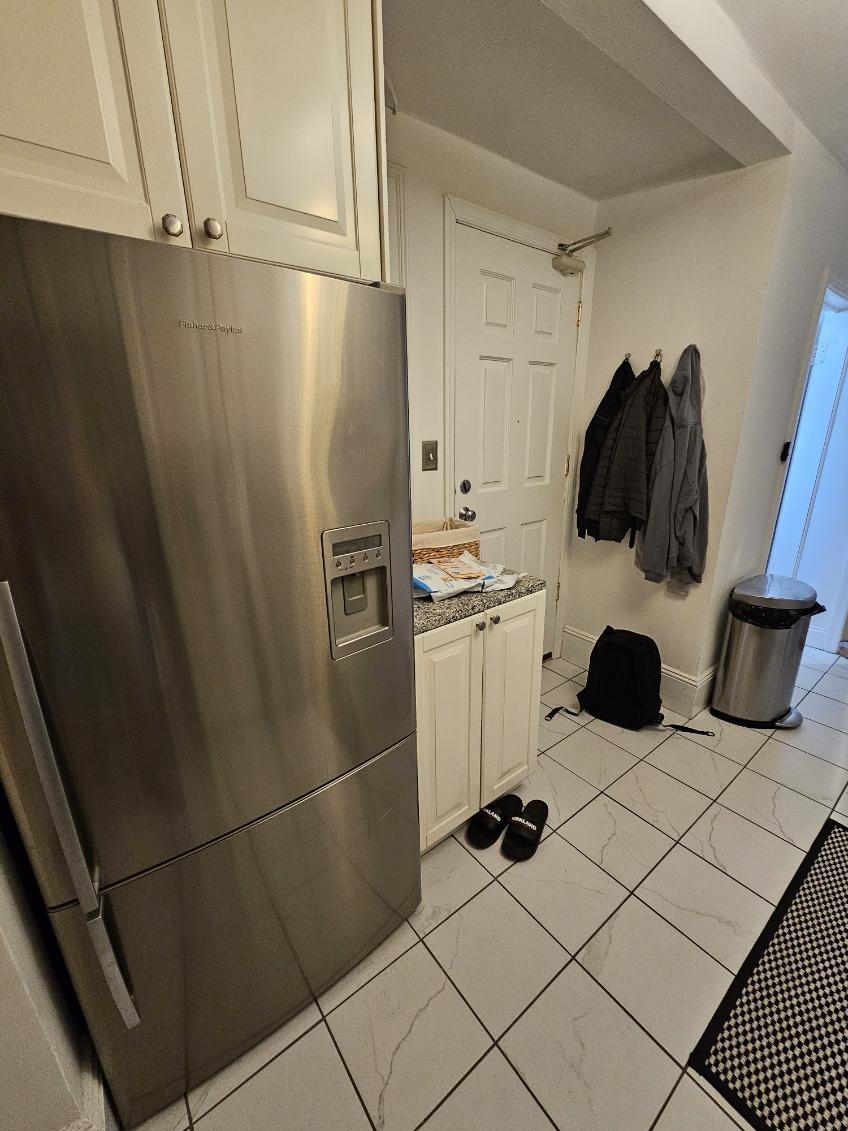 924 WILLOW AVE Unit: 3