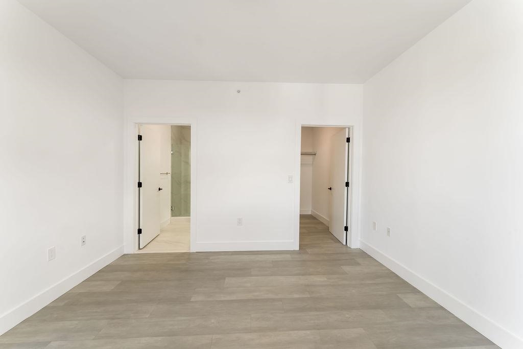 43-45 32ND ST Unit: 501